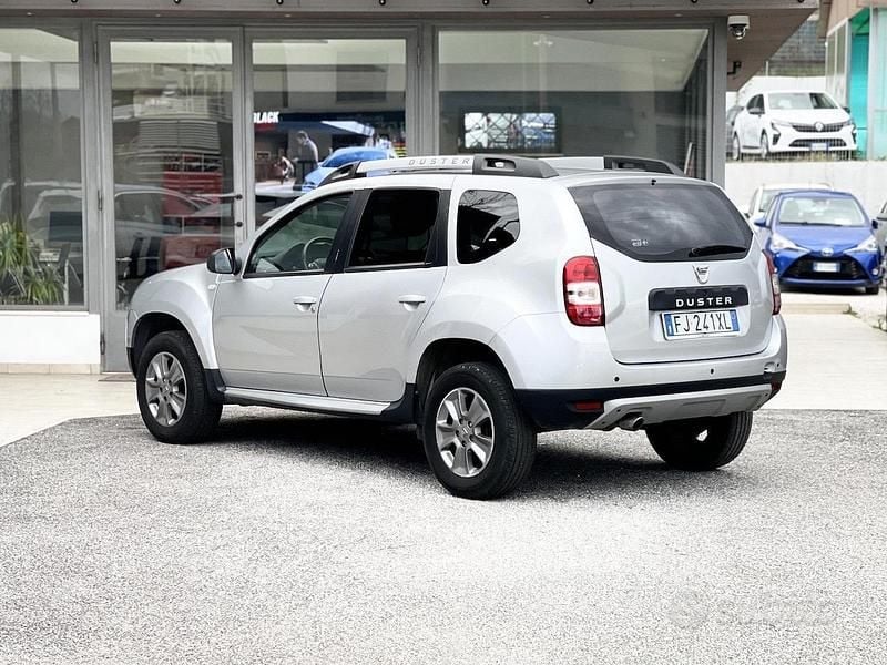Usata Dacia Duster 115 CV (84 kW) 2017 Grigio SUV