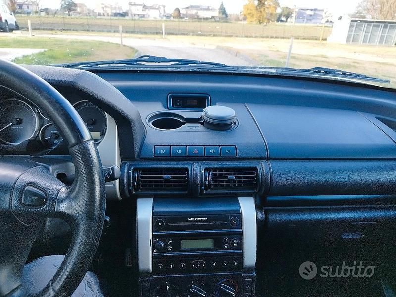 Usata Land Rover Freelander 2 111 CV (81 kW) 2006 Nero SUV