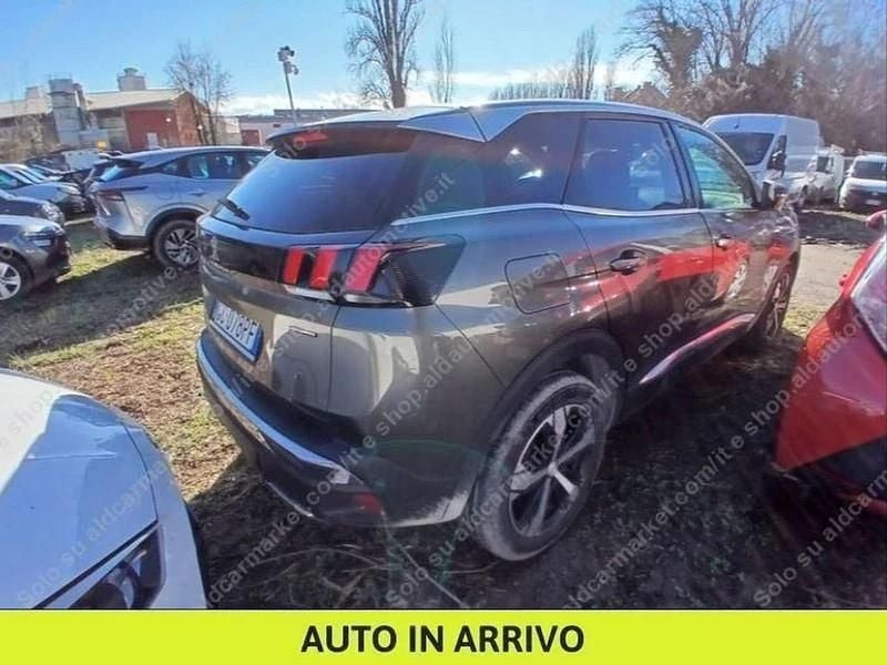 Usata Peugeot 3008 GT-line 131 CV (96 kW) 2020 Grigio SUV