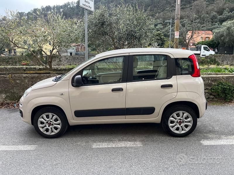 Usata Fiat Panda 70 CV (51 kW) 2016 Marrone Utilitaria