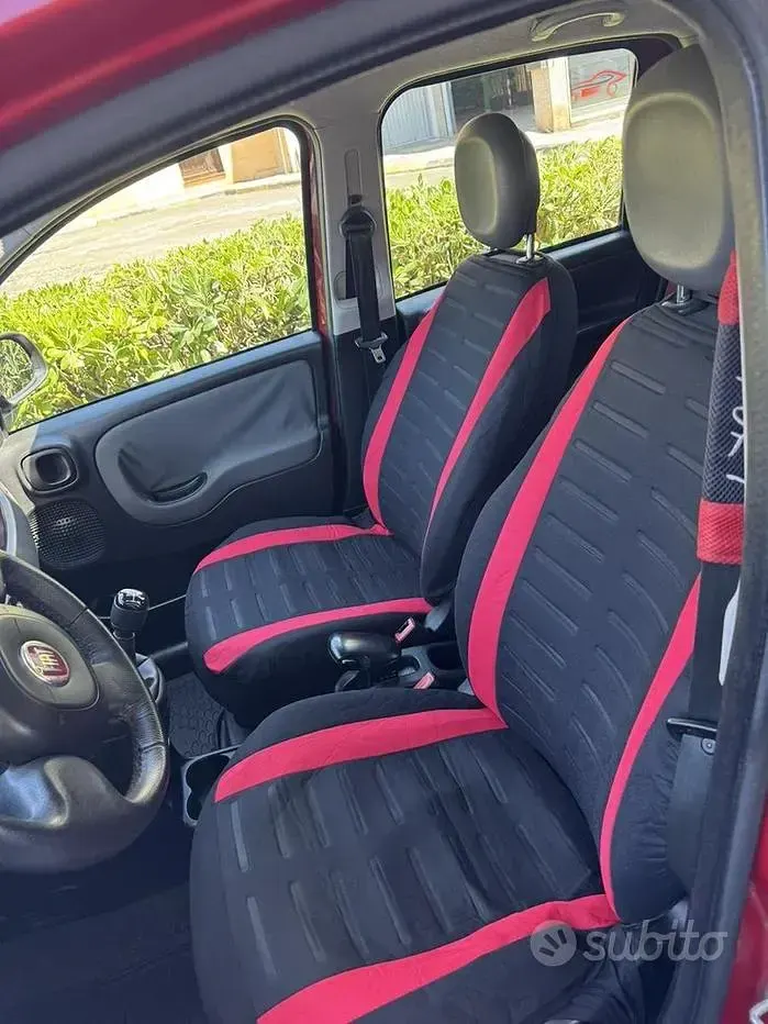 Usata Fiat Panda 75 CV (55 kW) 2012 Rosso Utilitaria