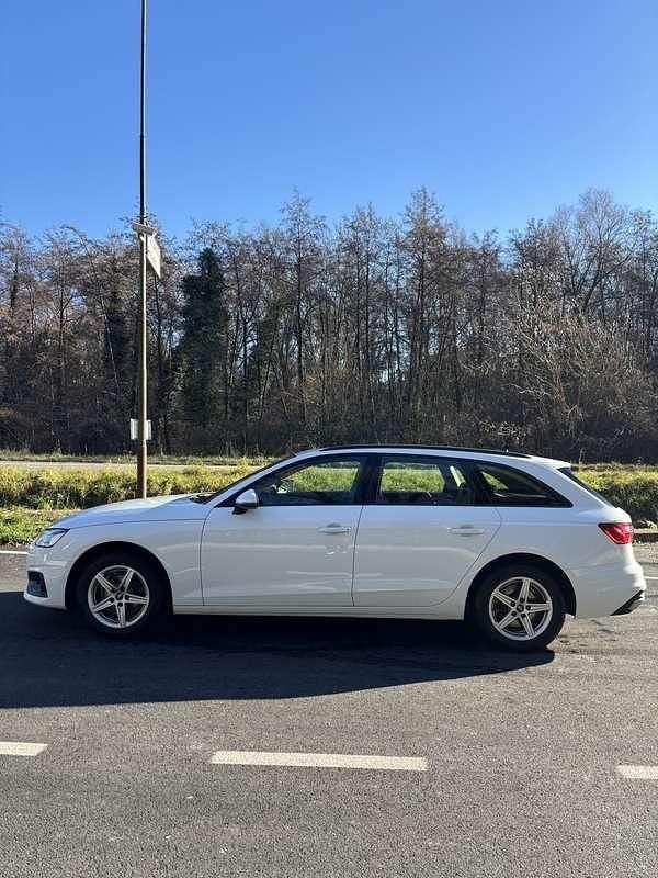 Usata Audi A4 Business 136 CV (100 kW) 2022 Station wagon