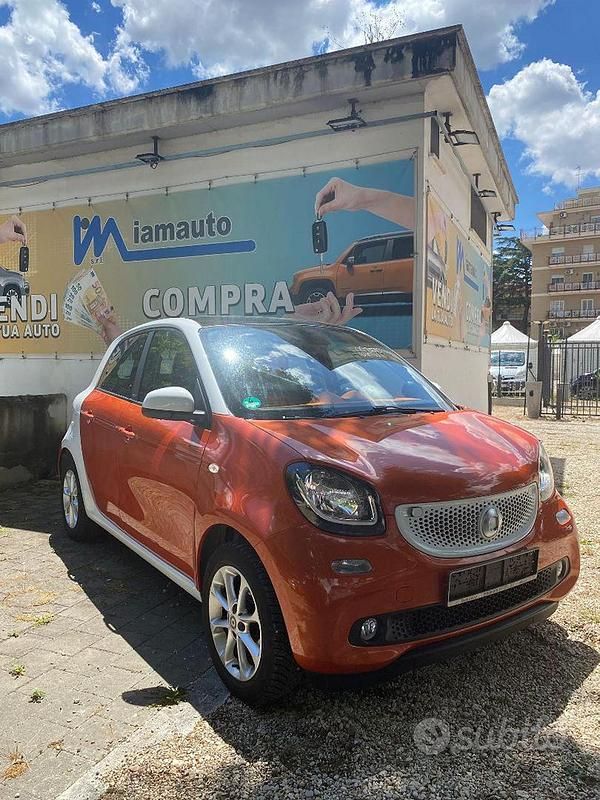 Usata Smart ForFour Passion 71 CV (52 kW) 2015 Arancione Utilitaria