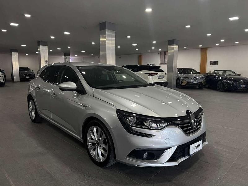 Usata Renault Mégane IV Intens 110 CV (80 kW) 2018 Argento Berlina