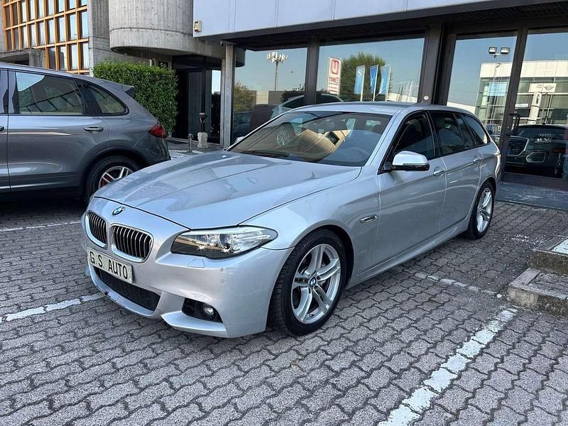 Argento Usata 2015 BMW 525 M Sport Station wagon | 15.900 € (Buon prezzo) - Immagine 1/4