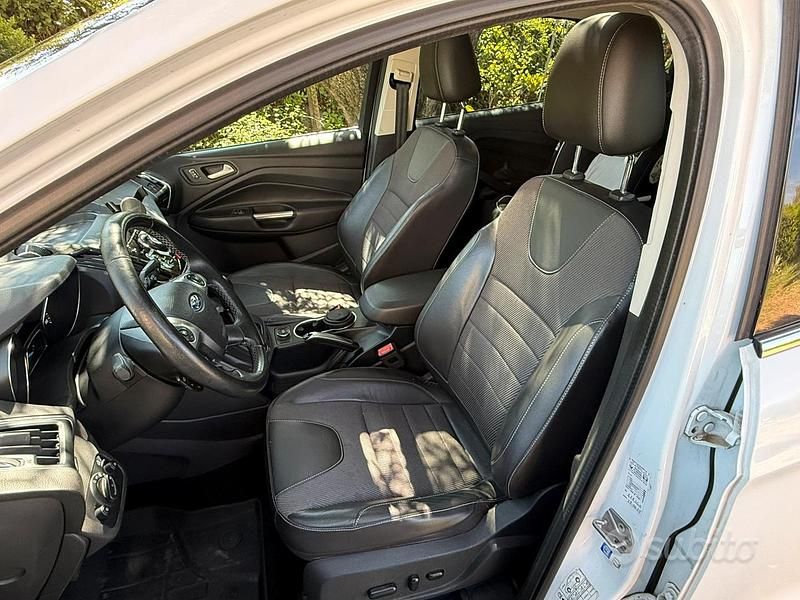 Usata Ford Kuga Titanium X 180 CV (132 kW) 2015 Bianco SUV