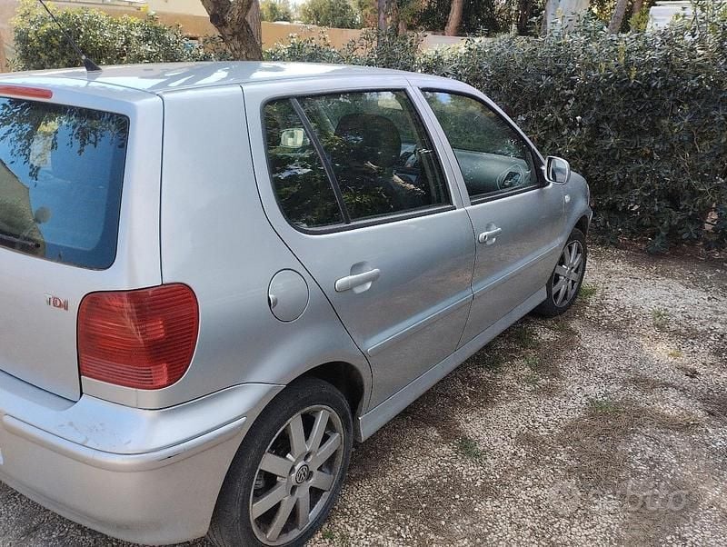 Usata VW Polo 75 CV (55 kW) 2001 Berlina