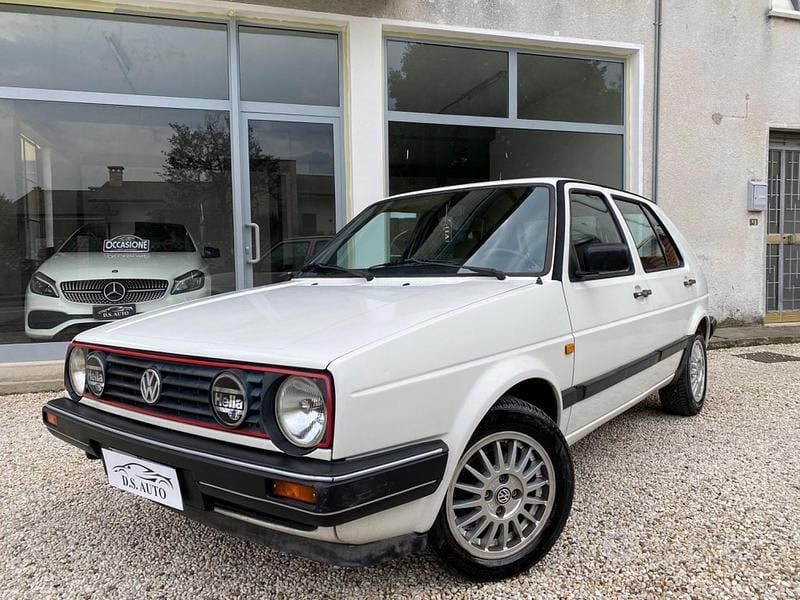 Usata VW Golf II 73 CV (53 kW) 1988 Bianco Utilitaria