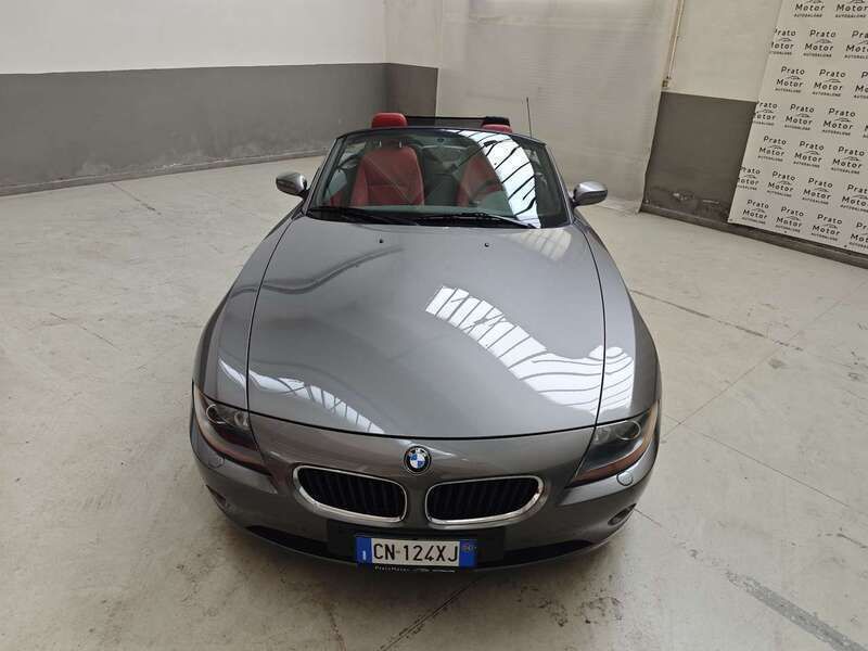 Usata BMW Z4 192 CV (141 kW) 2004 Grigio Cabrio