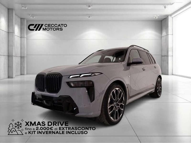 Grigio Nuova 2025 BMW X7 M Sport SUV | 110.900 € (Buon prezzo) - Immagine 1/4