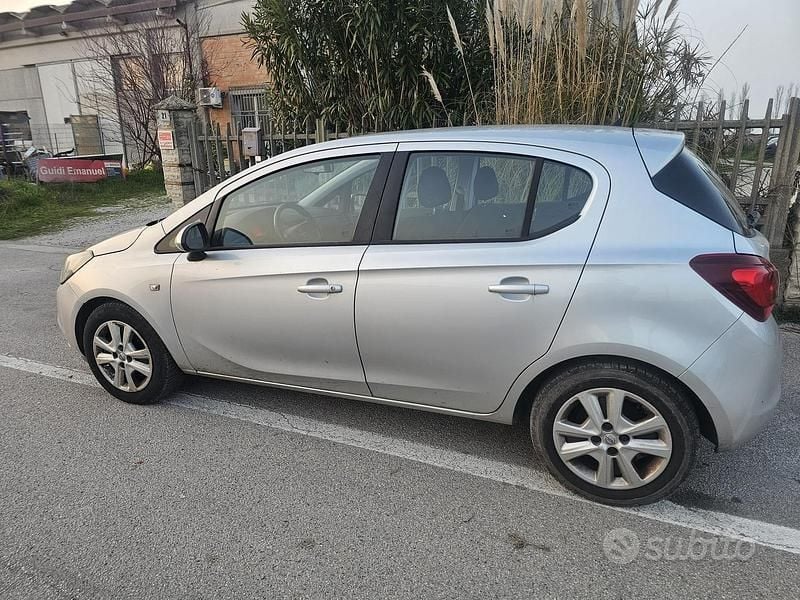Usata Opel Corsa 2015 Grigio Utilitaria