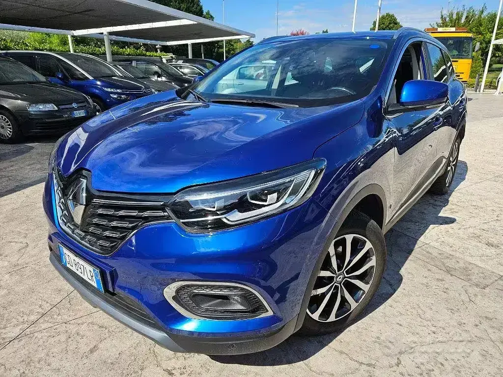 Usata Renault Kadjar 116 CV (85 kW) 2021 Blu metallizzato SUV