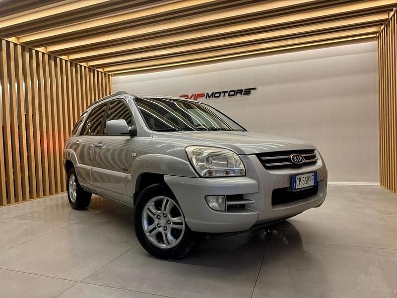 Usata Kia Sportage 175 CV (128 kW) 2006 Grigio SUV