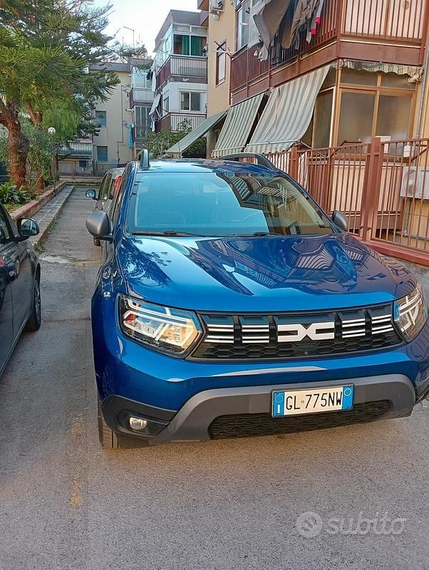 Usata Dacia Duster 100 CV (73 kW) 2023 Blu SUV