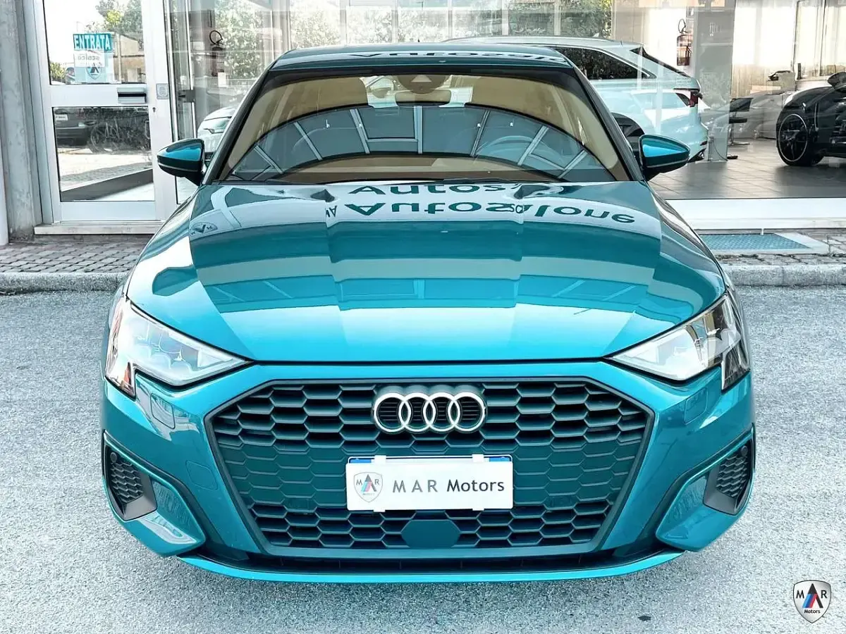 Usata Audi A3 Advanced 150 CV (110 kW) 2023 Blu atollo metalizzato Berlina