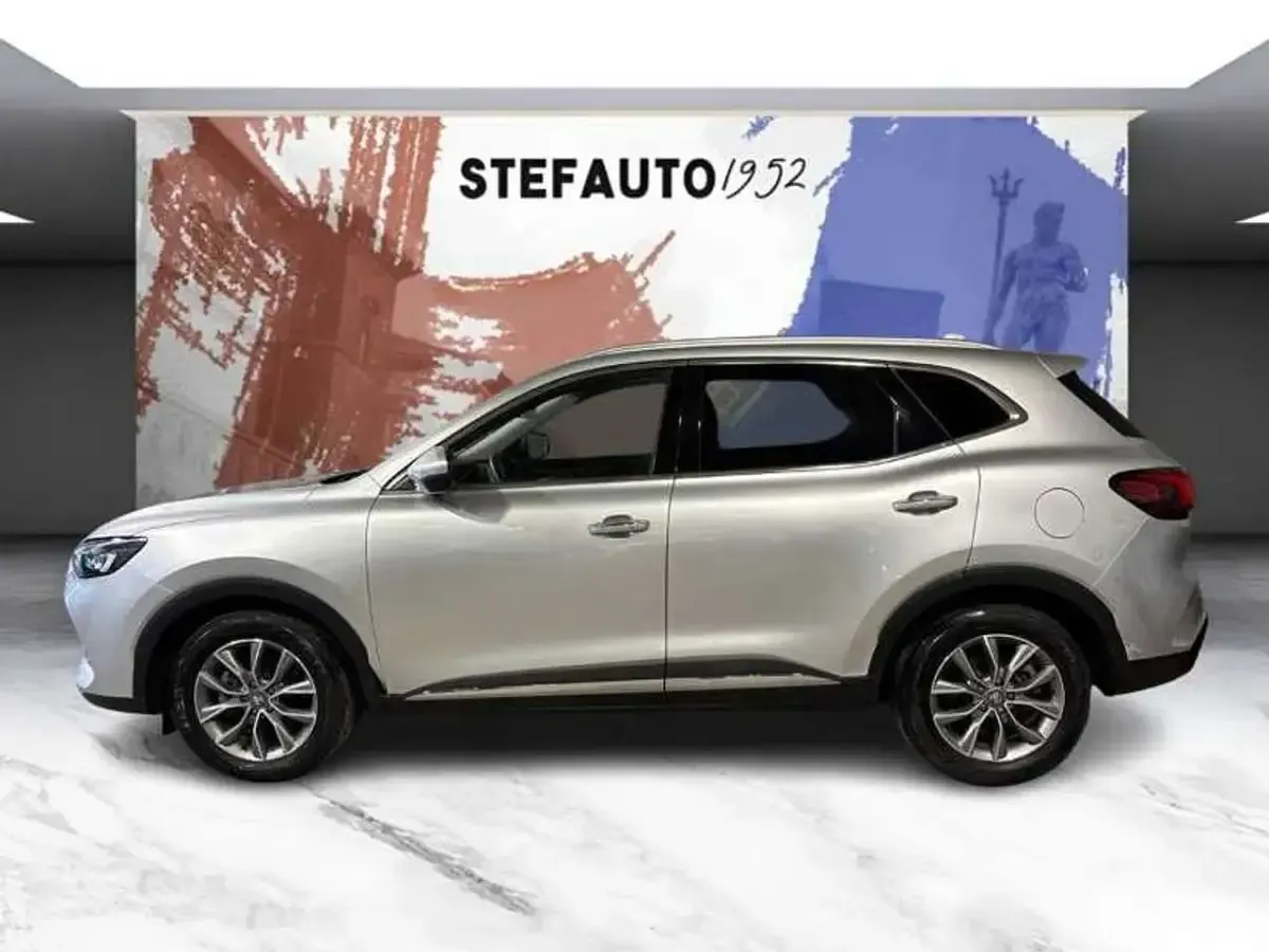 Usata MG HS Comfort 162 CV (119 kW) 2024 Argento SUV