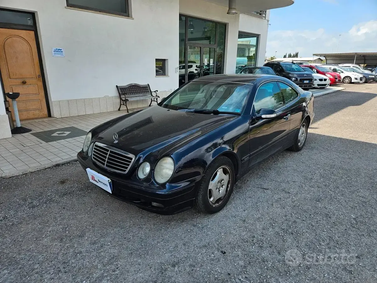 Usata Mercedes CLK200 Avantgarde 163 CV (119 kW) 2001 Blu Coupé