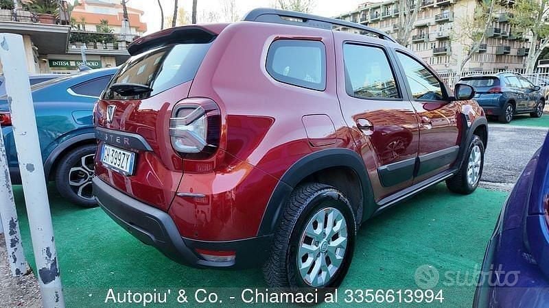 Usata Dacia Duster Prestige 101 CV (74 kW) 2023 Rosso SUV