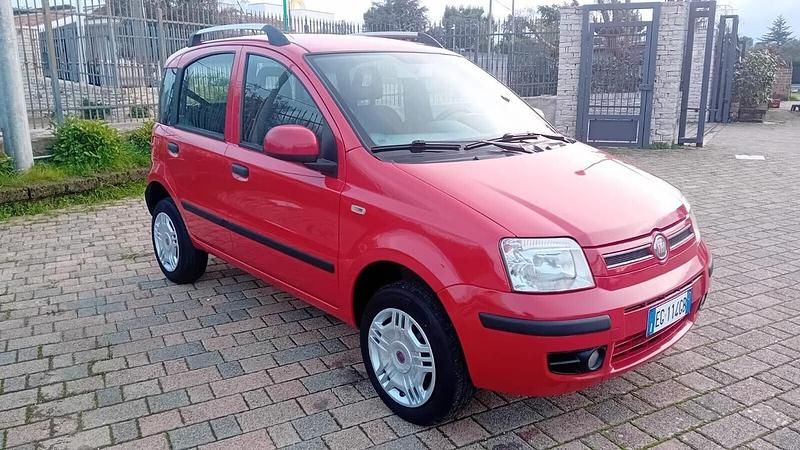 Usata Fiat Panda Dynamic 77 CV (56 kW) 2010 Rosso Berlina