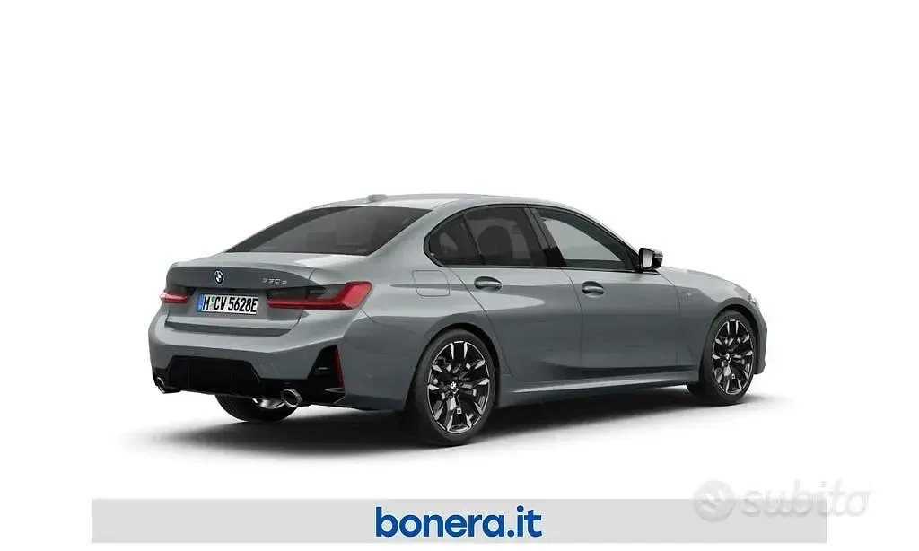 Nuova BMW 330 Comfort Edition 184 CV (135 kW) 2026 Grigio Berlina