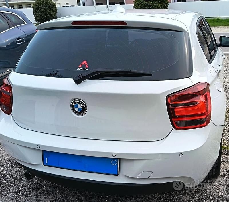 Usata BMW 114 Comfort Edition 95 CV (69 kW) 2013 Bianco Utilitaria