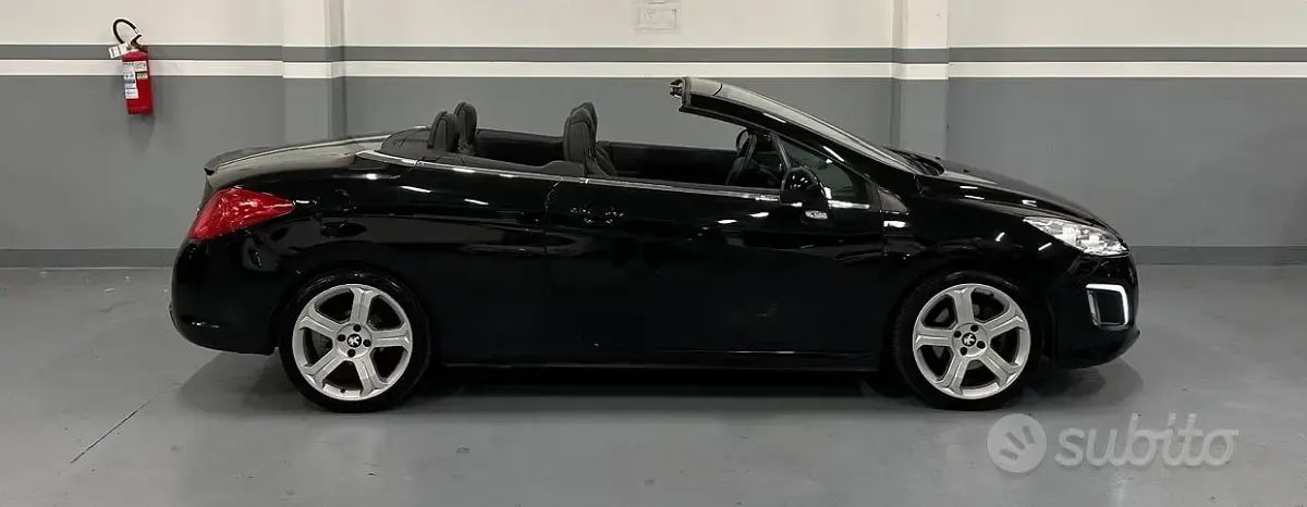 Usata Peugeot 308 CC Allure 156 CV (114 kW) 2012 Nero Cabrio