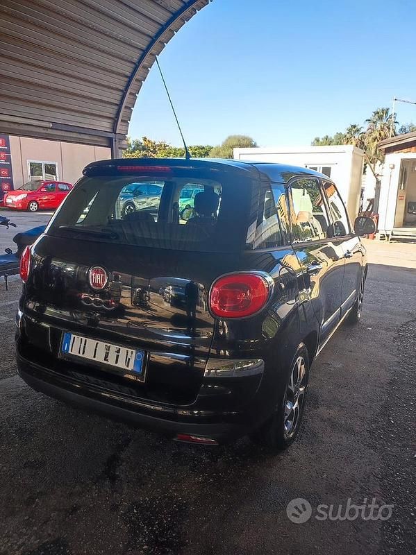 Usata Fiat 500L Lounge 85 CV (62 kW) 2018 Nero Monovolume