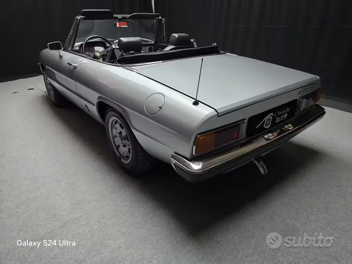 Usata Alfa Romeo GT Junior 104 CV (76 kW) 1970 Grigio Cabrio