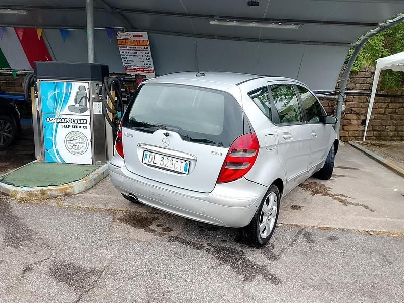 Usata Mercedes A180 2007 Grigio Berlina