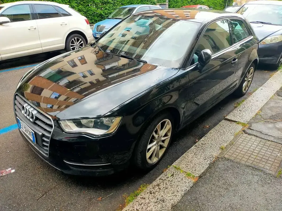 Usata Audi A3 Ambiente 110 CV (80 kW) 2015 Nero Berlina