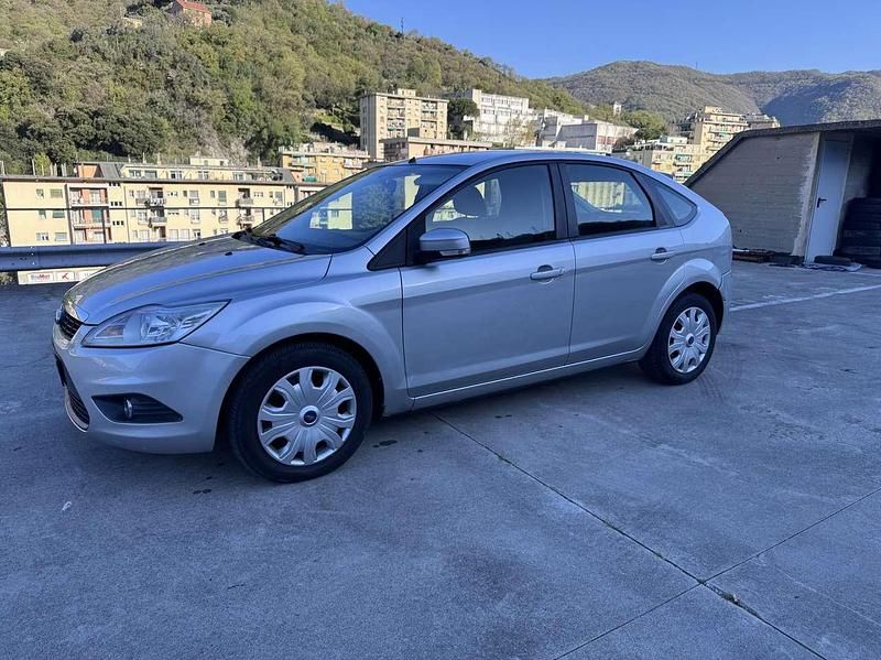 Usata Ford Focus 90 CV (66 kW) 2008 Argento Berlina