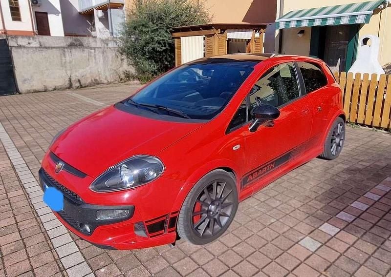 Usata Abarth Punto Evo 163 CV (119 kW) 2010 Utilitaria