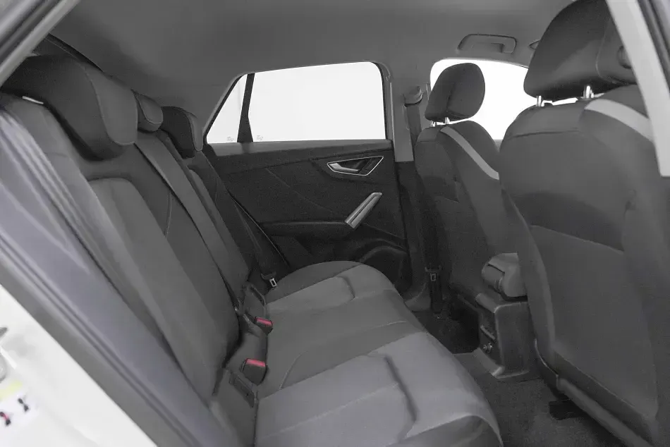 Nuova Audi Q2 Ambiente 150 CV (110 kW) 2026 Argento SUV