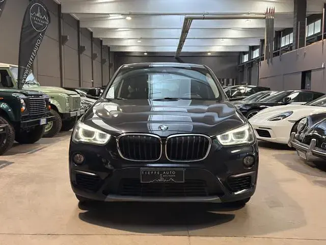 Usata BMW X1 150 CV (110 kW) 2016 Nero metallizzato SUV