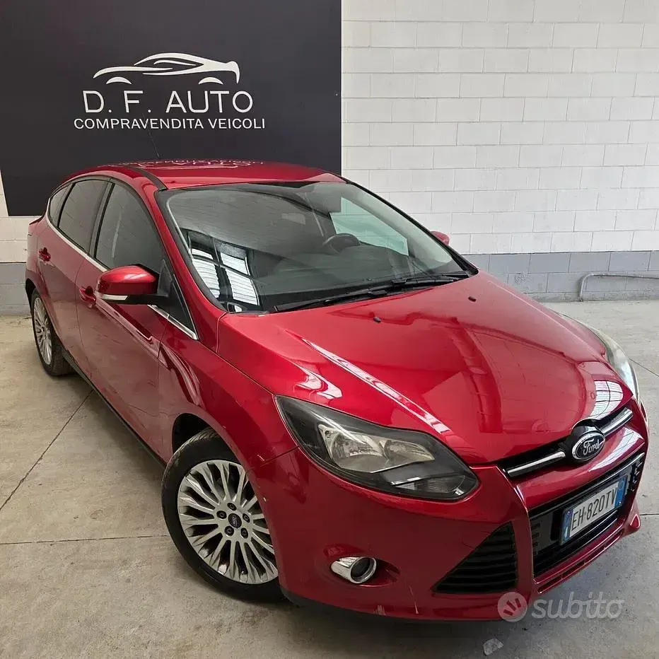 Usata Ford Focus Titanium 150 CV (110 kW) 2011 Rosso Berlina