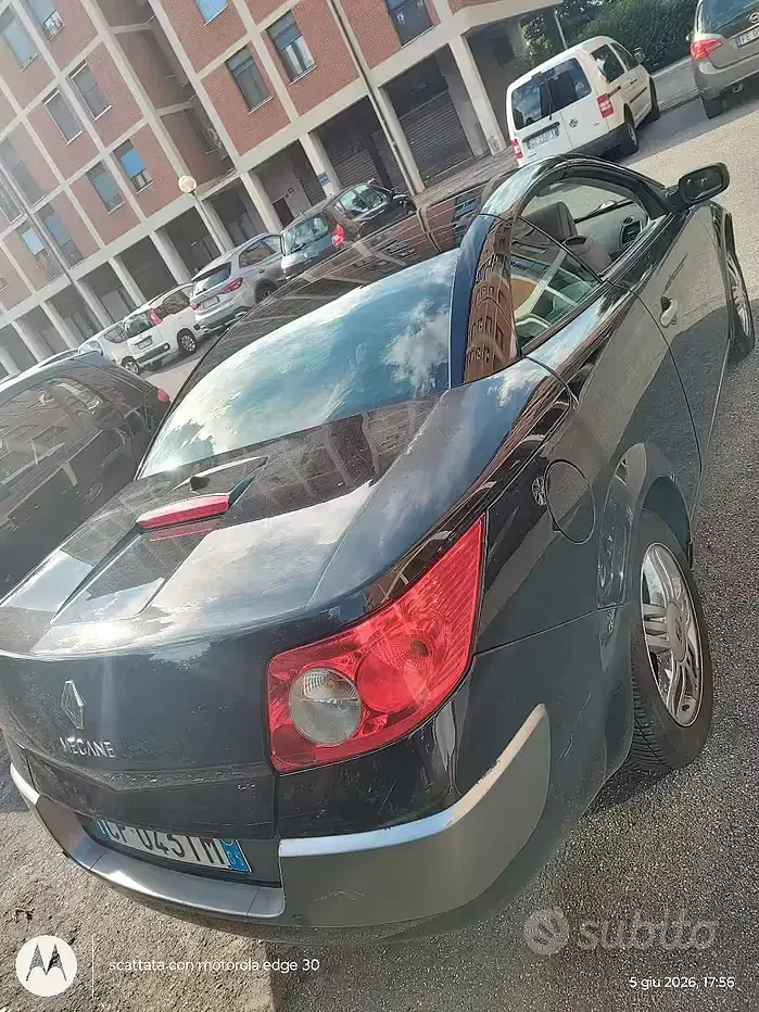 Usata Renault Mégane Cabriolet 111 CV (81 kW) 2004 Nero Cabrio