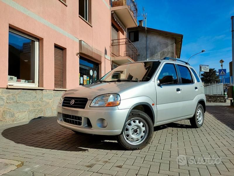Usata Suzuki Ignis 2001 Grigio Utilitaria