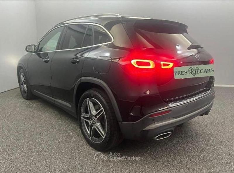 Usata Mercedes GLA220 190 CV (139 kW) 2021 Nero SUV