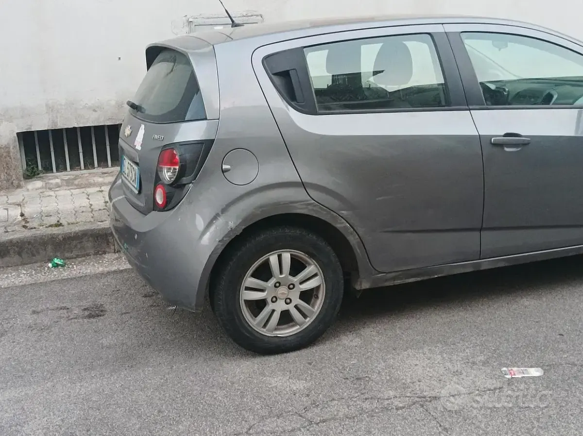 Usata Chevrolet Aveo 2012 Berlina