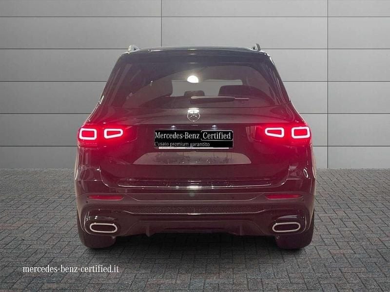 Usata Mercedes GLB200 Premium 150 CV (110 kW) 2022 Nero metallizzato SUV