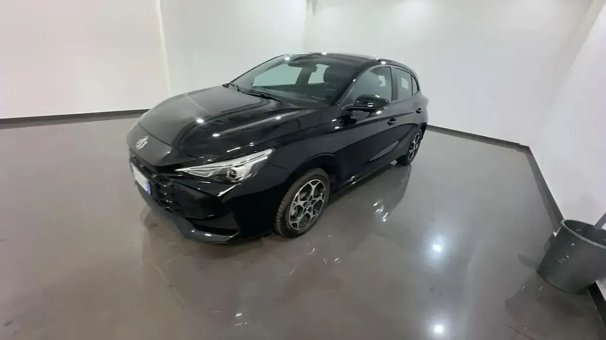 Usata MG MG3 Comfort 116 CV (85 kW) 2025 Nero Utilitaria