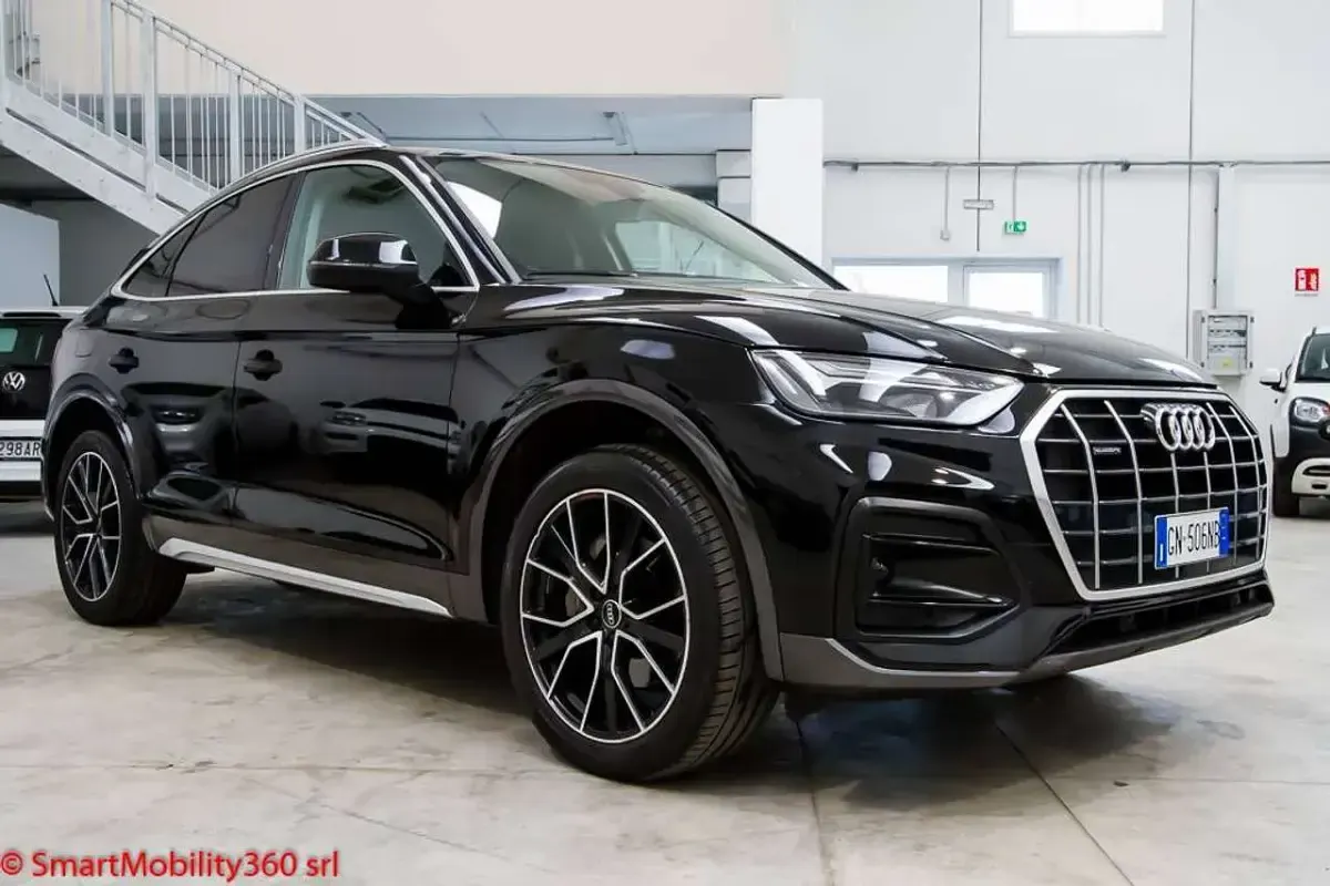 Usata Audi Q5 Sportback Advanced 204 CV (150 kW) 2023 Grigio SUV