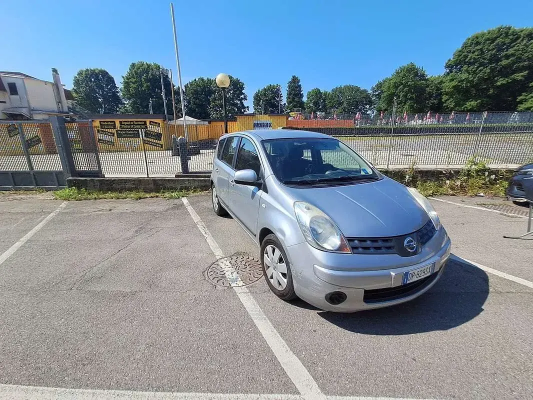 Usata Nissan Note 88 CV (64 kW) 2008 Utilitaria