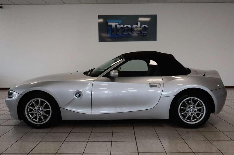 Usata BMW Z4 170 CV (125 kW) 2005 Grigio Cabrio
