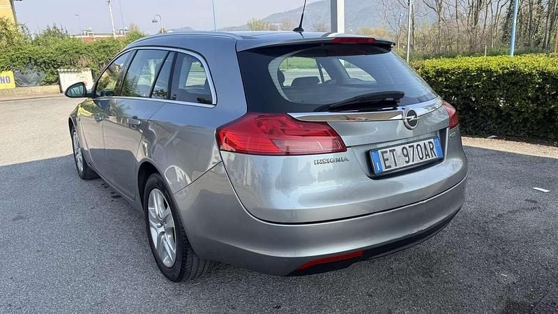 Usata Opel Insignia Cosmo 177 CV (130 kW) 2013 Grigio Station wagon