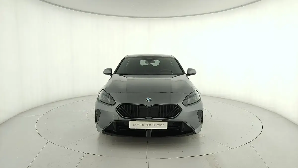 Usata BMW 118 M Sport 150 CV (110 kW) 2025 Grigio Utilitaria