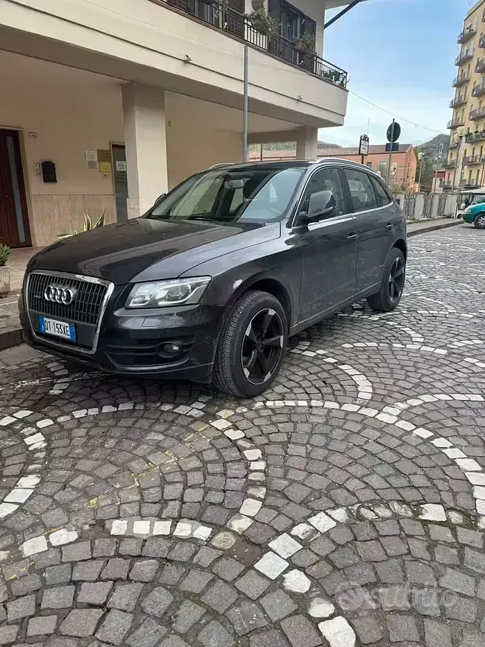 Usata Audi Q5 170 CV (125 kW) 2009 Grigio SUV