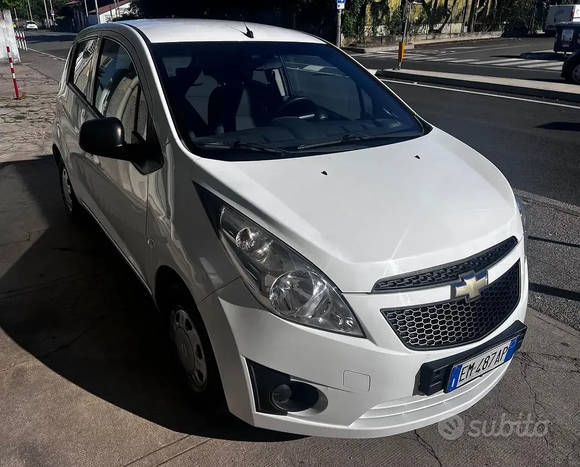Usata Chevrolet Spark 68 CV (50 kW) 2012 Bianco Utilitaria
