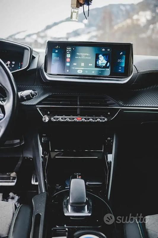 Usata Peugeot 208 GT 100 kW (136 CV) 2019 Bianco Utilitaria