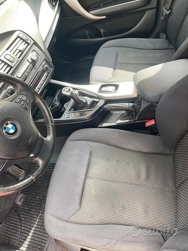 Usata BMW 116 Efficient Dynamics 115 CV (84 kW) 2014 Nero Utilitaria